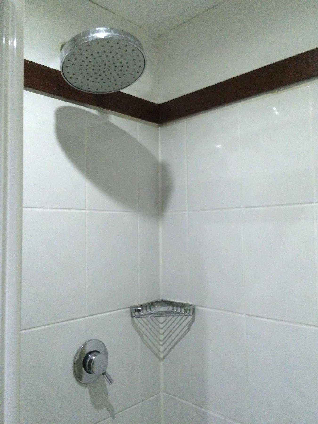 Отель Continental 2*